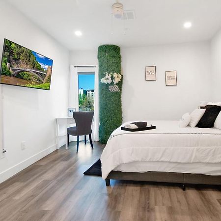Apartamento Nest Away 2 Queen Near Ewr-Penn- Free Parking Newark Exterior foto